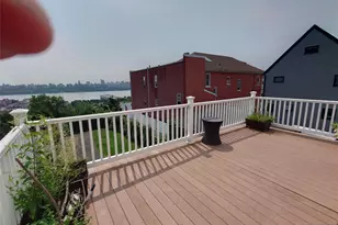 190 Cedar Street 2nd Fl, Cliffside Park, NJ 07010 - Photo 2