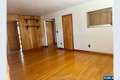9 Carlen Court 1 #1, Fairview, NJ 07022 - Photo 2