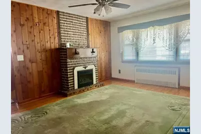 9 Carlen Court 2 #2, Fairview, NJ 07022 - Photo 2
