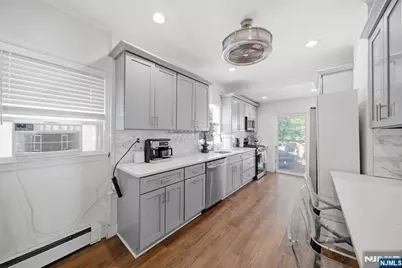 42 Spring Valley Avenue, Hackensack, NJ 07601 - Photo 10