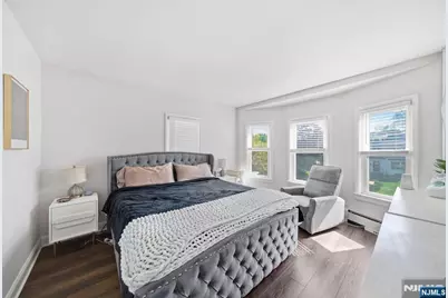 42 Spring Valley Avenue, Hackensack, NJ 07601 - Photo 16