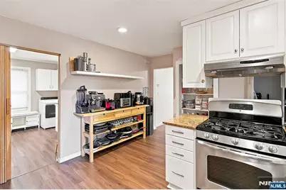 12-68 6th Street, Fair Lawn, NJ 07410 - Photo 20