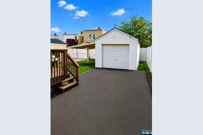 241 Highland Avenue, Kearny, NJ 07032 - Photo 4