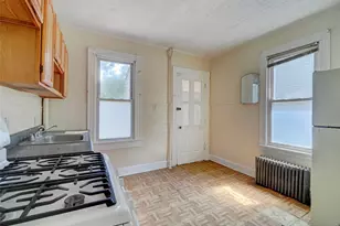 22 Kensington Pl, East Orange, NJ 07017 - Photo 18