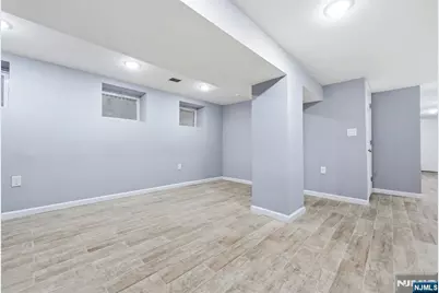 244 Clinton Avenue 1 #1, Jersey City, NJ 07304 - Photo 8
