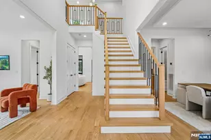 83 Falcon Rd, Livingston, NJ 07039 - Photo 2