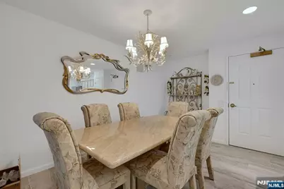 189 Forest Avenue 411 #411, Paramus, NJ 07652 - Photo 6