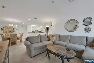 189 Forest Ave 411, Paramus, NJ 07652 - Photo 10