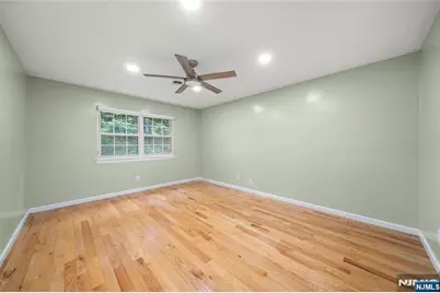 337 Fort Lee Road 1D #1D, Leonia, NJ 07605 - Photo 10