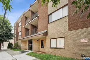 603 55th Street 205, West New York, NJ 07093 - Photo 1
