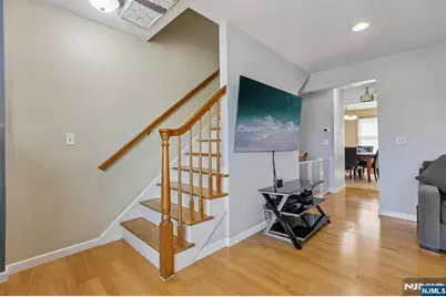 274 Garibaldi Avenue 2 #2, Lodi, NJ 07644 - Photo 12