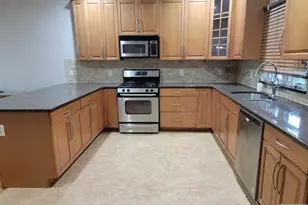 50 Edsall Ave A, Palisades Park, NJ 07650 - Photo 4
