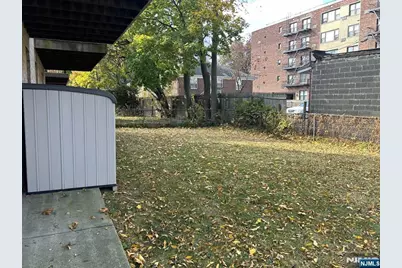1611A Gerome Avenue A #A, Fort Lee, NJ 07024 - Photo 16