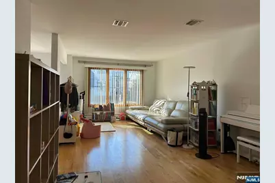 1611A Gerome Avenue A #A, Fort Lee, NJ 07024 - Photo 2