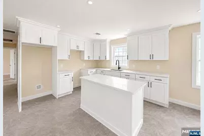 81 Ellen Street 2 #2, Nutley, NJ 07110 - Photo 6