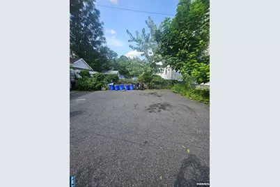 275 S Burnett Street 2 #2, East Orange, NJ 07018 - Photo 12
