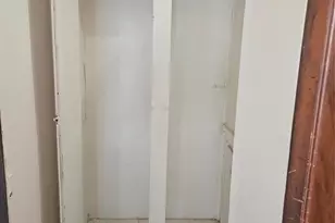 275 S Burnett Street 2, East Orange, NJ 07018 - Photo 38