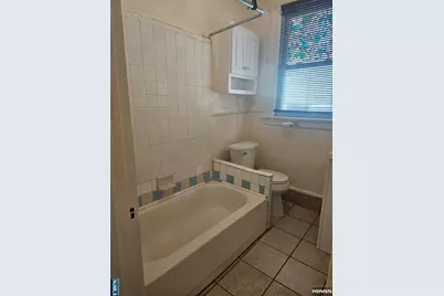 275 S Burnett Street 2 #2, East Orange, NJ 07018 - Photo 22