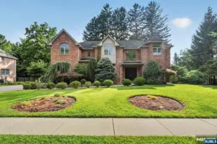 1 Alpine Dr, Closter, NJ 07624 - Photo 40