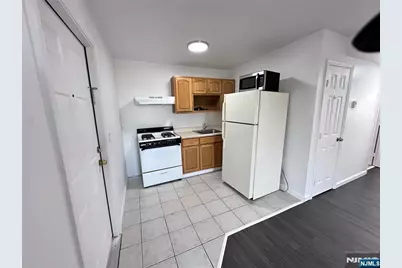 23 Highland Street 3 #3, Paterson, NJ 07524 - Photo 2