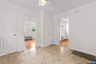 49 Livingston Ave 2, Lyndhurst Township, NJ 07071 - Photo 22