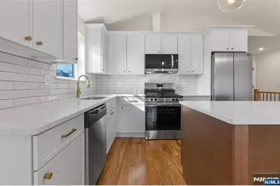 57 Eckert Avenue, Newark, NJ 07112 - Photo 34