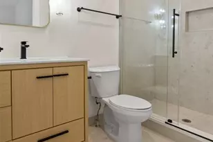 57 Eckert Ave, Newark, NJ 07112 - Photo 10