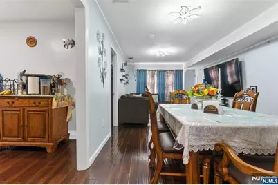 395 College Drive 395 #395, Edison, NJ 08817 - Photo 4