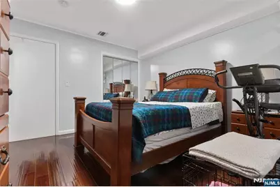 395 College Drive 395 #395, Edison, NJ 08817 - Photo 18