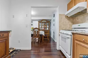 395 College Dr 395, Edison, NJ 08817 - Photo 8