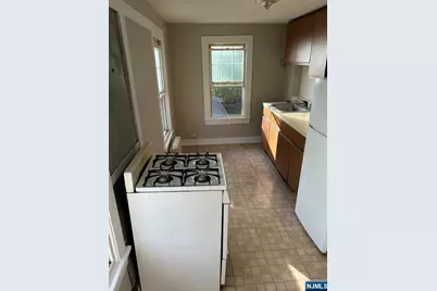340 Godwin Avenue, Midland Park, NJ 07432 - Photo 32