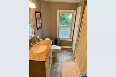 340 Godwin Avenue, Midland Park, NJ 07432 - Photo 20