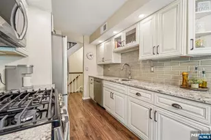 3811 Melville Ct, Mahwah, NJ 07430 - Photo 16