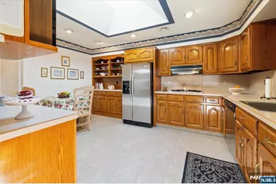 629 Lawlins Road, Wyckoff Township, NJ 07481 - Photo 10