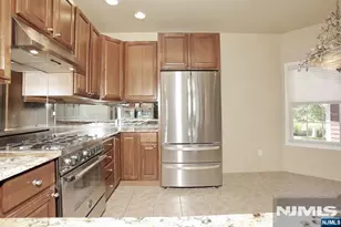 28 Turnberry Ln, Hamburg, NJ 07419 - Photo 14