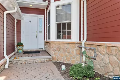 28 Turnberry Lane, Hamburg, NJ 07419 - Photo 4