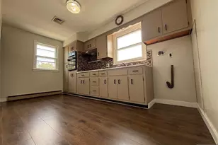 115 Van Riper Ave, Clifton, NJ 07011 - Photo 2