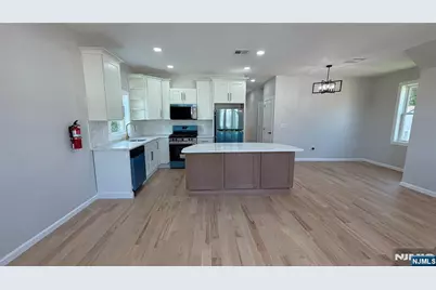 51 John Ryle Avenue B #B, Haledon, NJ 07508 - Photo 2