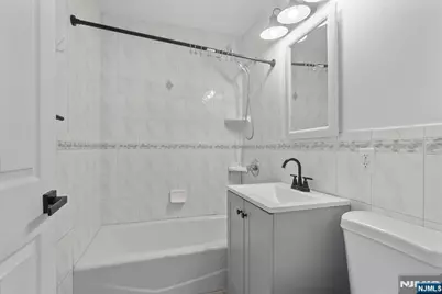 674 Briarcliff Avenue, Maywood, NJ 07607 - Photo 12