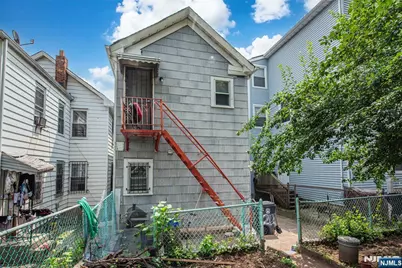 212 Garside Street, Newark, NJ 07104 - Photo 4