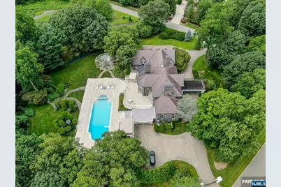 64 Rio Vista Drive, Alpine, NJ 07620 - Photo 2