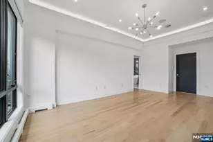 425 Grandview Pl, Fort Lee, NJ 07024 - Photo 20