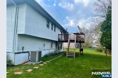 149 Truman Terrace, Paramus, NJ 07652 - Photo 2