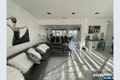 149 Truman Terrace, Paramus, NJ 07652 - Photo 8