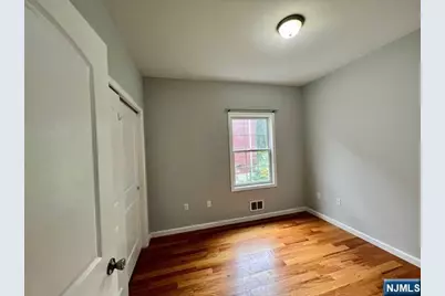 418 Jersey Street 1F+g #1F+G, Harrison, NJ 07029 - Photo 6