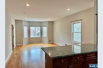 418 Jersey Street 1F+g #1F+G, Harrison, NJ 07029 - Photo 2