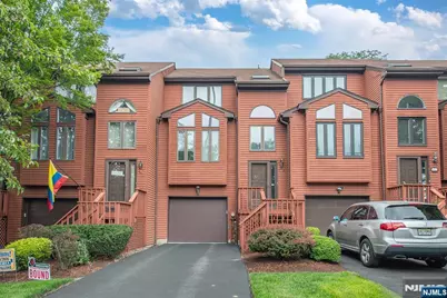 45 Sampson Street 11 #11, Saddle Brook Township, NJ 07663 - Photo 1