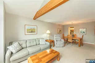 45 Sampson Street 11, Saddle Brook Township, NJ 07663 - Photo 2