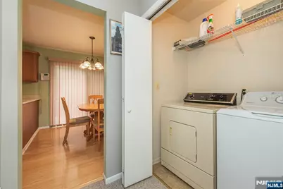 45 Sampson Street 11 #11, Saddle Brook Township, NJ 07663 - Photo 4
