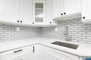 100 Lakeview Ave, Clifton, NJ 07011 - Photo 8